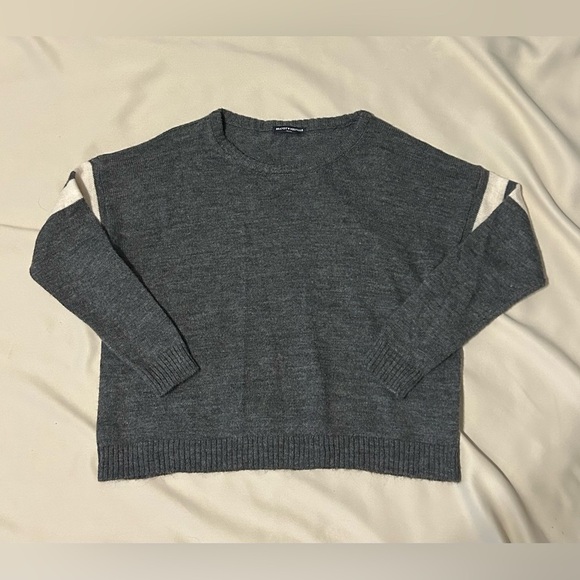 Brandy Melville Veena Wool Blend Sweater - One Size - Picture 2 of 8